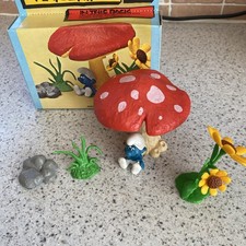 Vintage Peyo Schleich Smurf