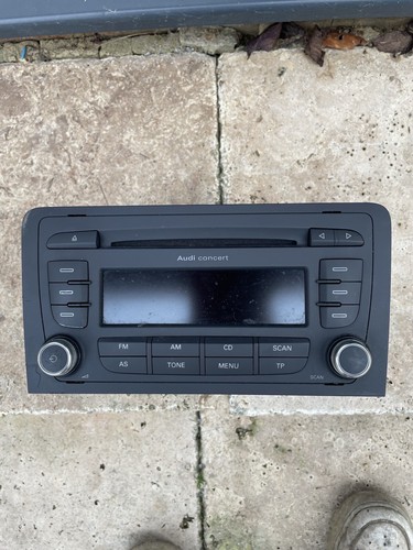 Audi concert radio - 8p,