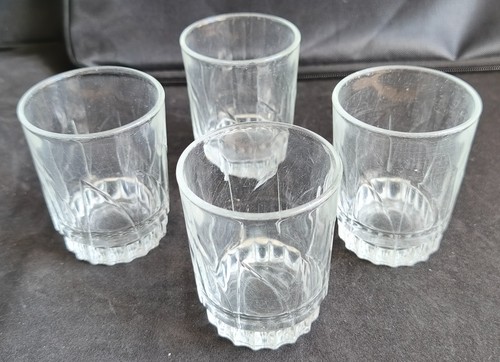 Set small glass tumblers - of,