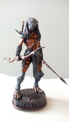 Predator 1 8 - or, 1/8