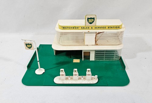 Vintage matchbox service - matchbox,