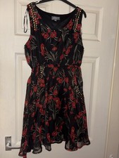 Apricot Women’s Size 12