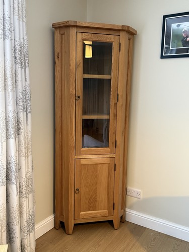 Country oak tall corner glass - oak,