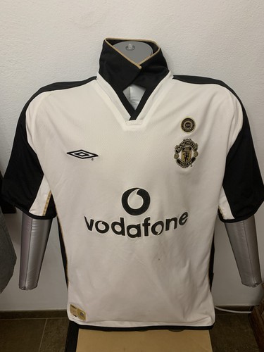 Manchester united 2001 2002 - manchester,