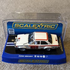 SCALEXTRIC Ford Escort MK1