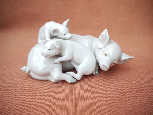 Lladro playful piglets - , "playful