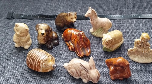 Assorted wade whimsies - 10,