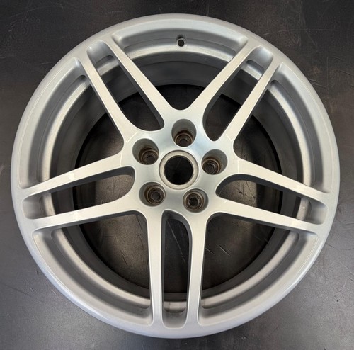 Porsche 95b macan - porsche,