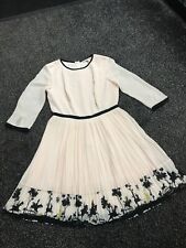 Ted Baker cute peach chiffon pleated dress with vintage country scene hem sz 1