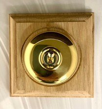 Victorian style Polished Brass 2way dolly/toggle Light switch. Oak plate