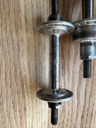 Vintage hub set - set, 40h