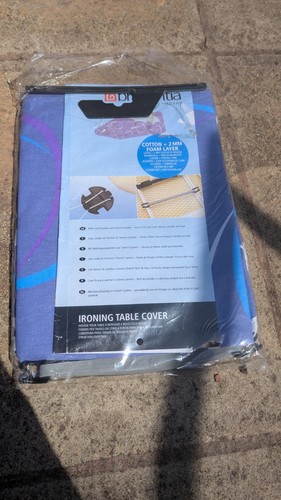Barbrantia ironing table cover