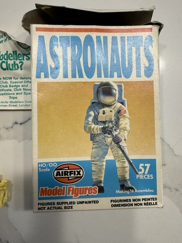 Airfix astronauts vintage - astronauts,