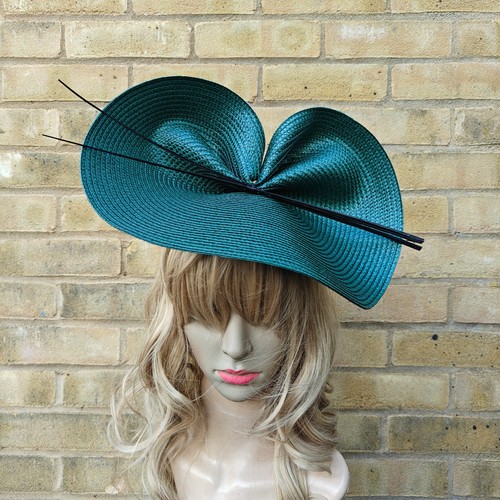 Dark green fascinator black - green,