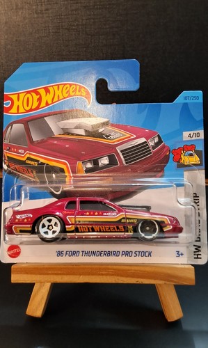 Hot wheels drag strip - hot,