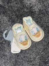 Disnep Donald Duck Baby Slipper.  6-12 Months. Brand New With Tags.