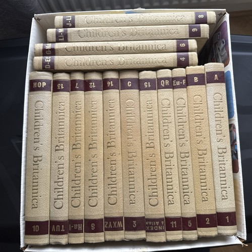 Children britannica hardback - children's,