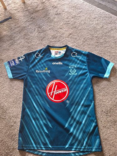 Warrington wolves super league - wolves,