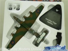 HANDLEY PAGE HALIFAX MODEL AIRPLANE AIRCRAFT BOMBERS OF WWII 1:144 SCALE 02 K8