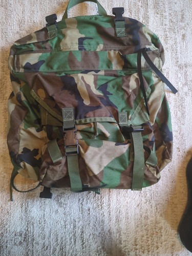 Military surplus musette - us,