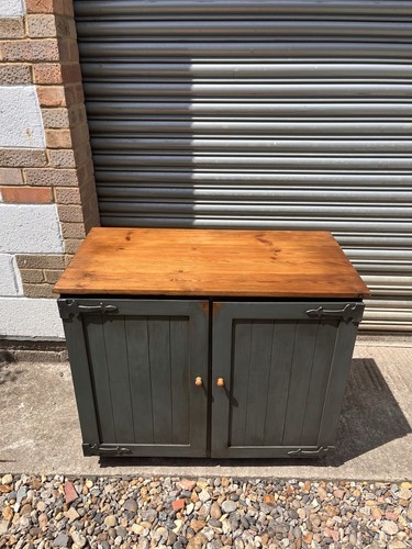 Rustic painted pine sideboard - rustic,