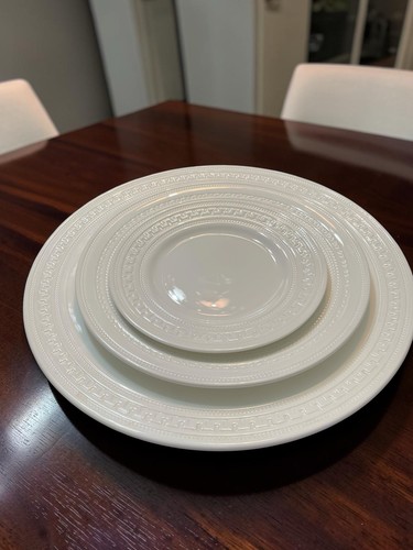 Wedgwood intaglio bone china - wedgwood,