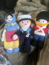 X3 Knitted Toys