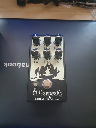 Earthquaker devices afterneath - devices,
