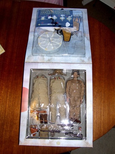 Rare mint the past toys - past, ww2