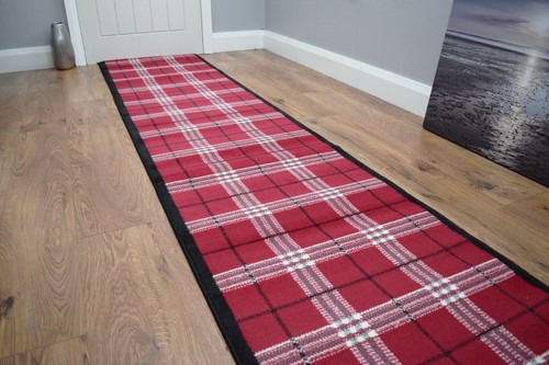 Tartan red hallway - runner, very