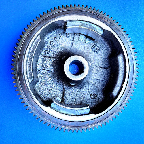 Flywheel with ring - flywheel,