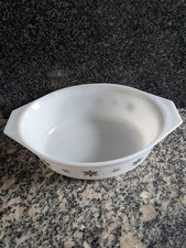 JAJ Pyrex Black Snowflake Milk