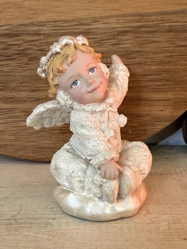 Cherub angel resin figurine - cherub,
