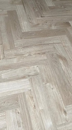 5m2 amtico spacia flooring - 7.5m2,