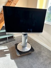 Bang & Olufsen Beovision 7-40 & MMIV Motorised TV Stand Build in DVD