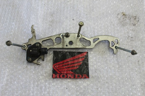 Carrier mounting - carrier,