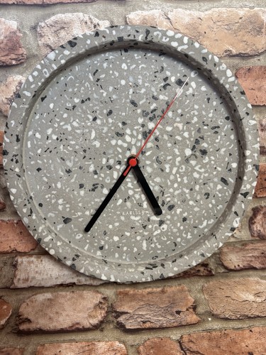 Karlsson tom wall - tom, clock