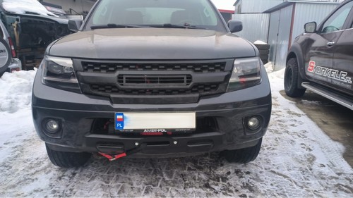 Winch mounting plate - mounting, in