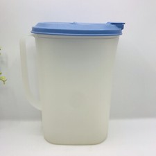 Tupperware #2009 Slim Line 2