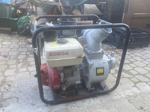 Water pump - water,