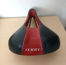 Vintage Terry Liberator Bike Saddle Seat Cutout Black/Red - 155mm x 265mm
