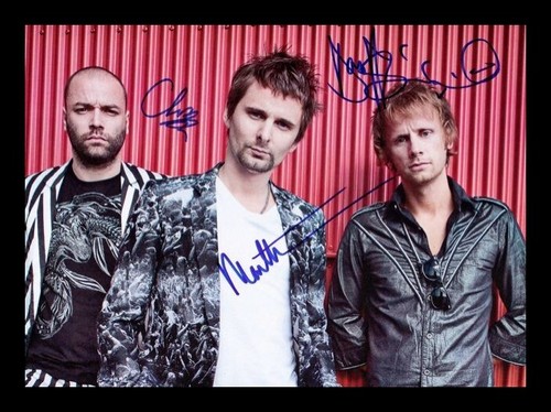 Muse entire band - band, autographed