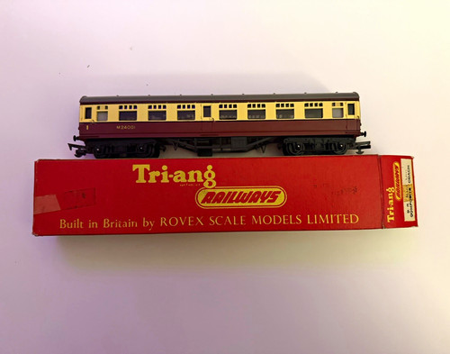 Tri ang gauge mk1 coach - oo,