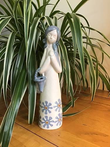 Vintage mid century blue white