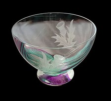 CAITHNESS PURPLE/GREEN CRYSTAL SWIRL BOWL ETCHED WITH THISTLES SH3