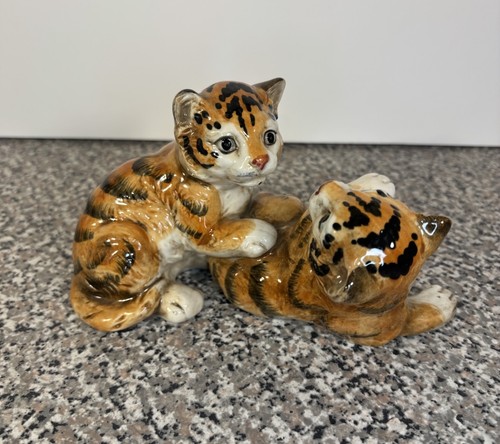 Vintage enesco tiger cubs - vintage,