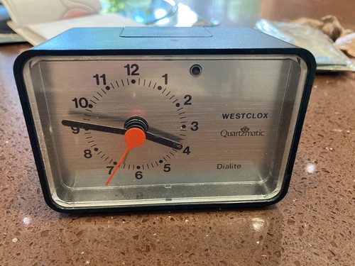 Westclox dialite quartzmatic - westclox,