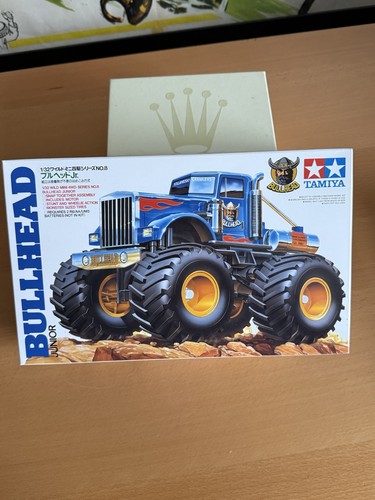 Tamiya bullhead junior - 1/32,