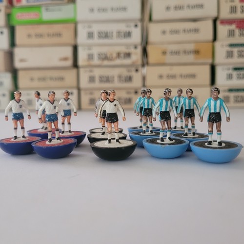 Subbuteo spare players - lw,