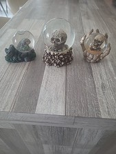 3 X Snow Globes